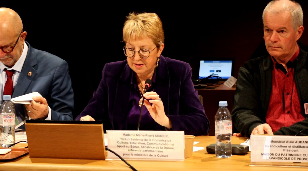 Colloque sur les paysages culturels des lavandes au Sénat