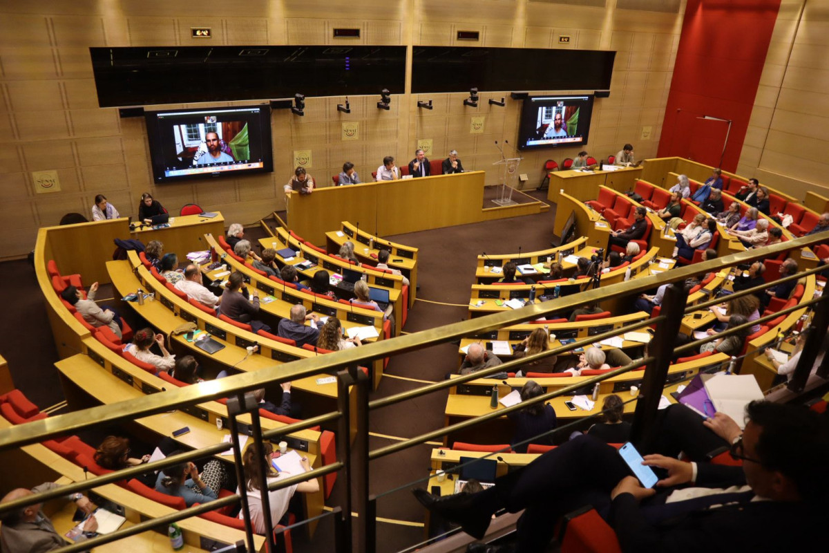 Colloque sur l'herboristerie au Sénat