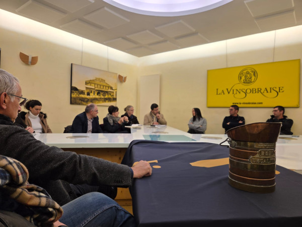 Journée viticole avec la Préfète