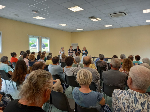 Services publics : une clef pour les droits des femmes en ruralité !
